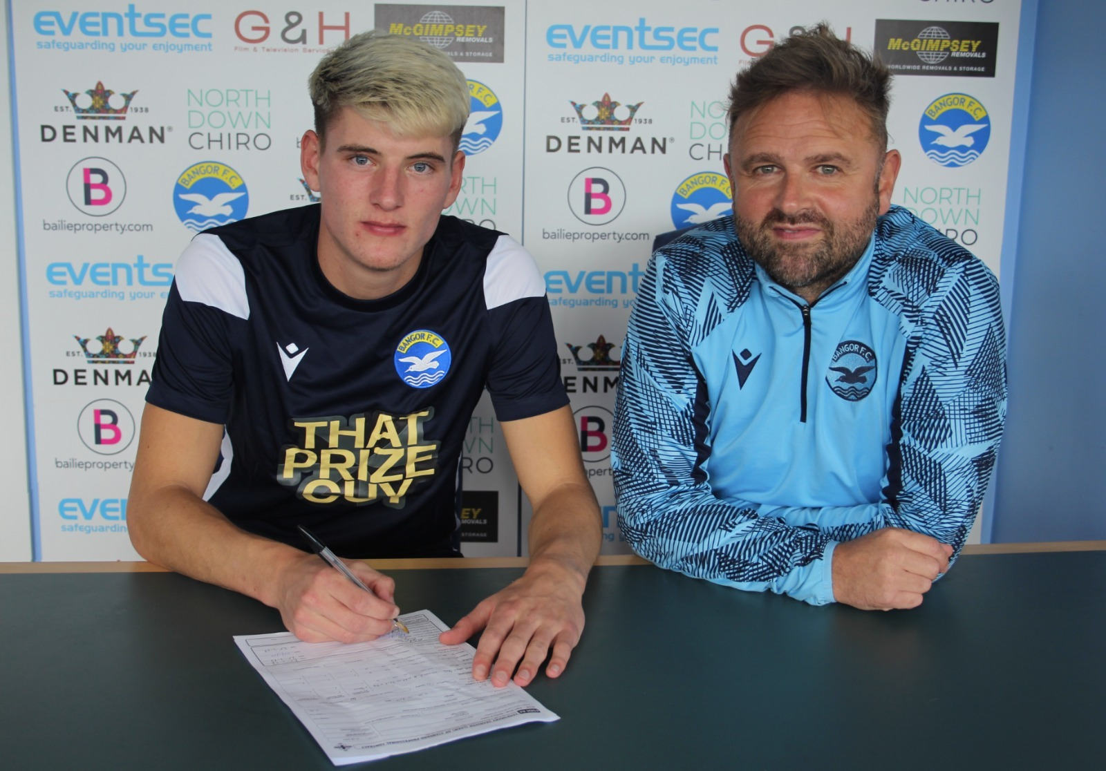 Ben Cushnie Signs